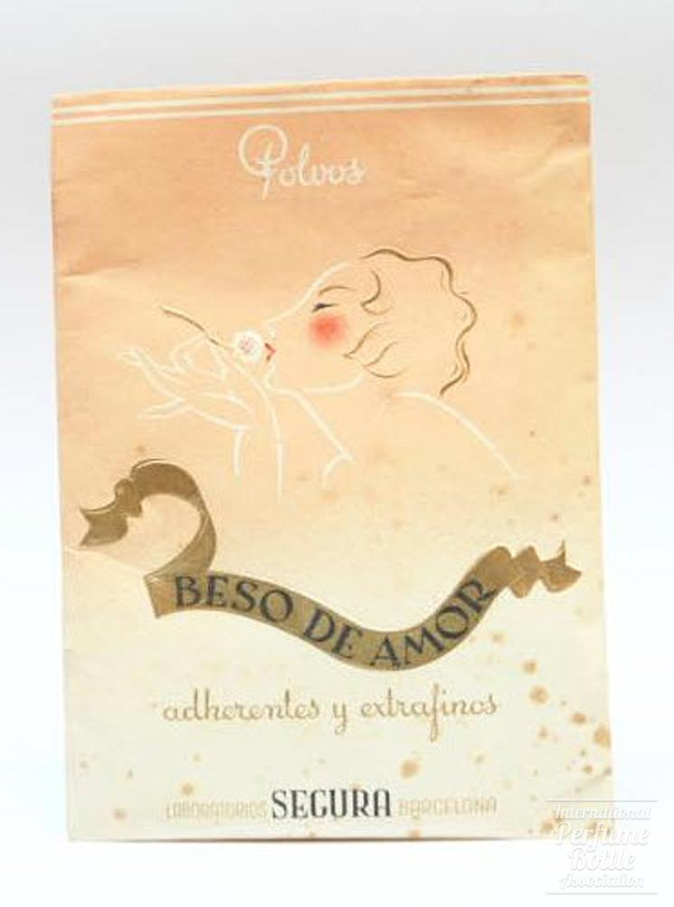 "Beso de Amor" Powder Envelope by Segura