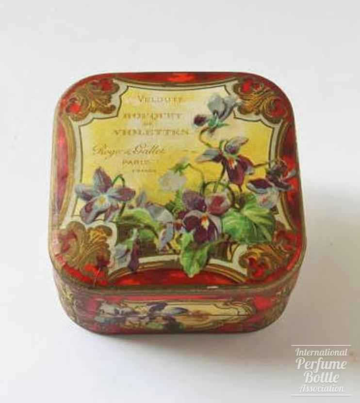 "Bouquet de Violettes" Powder Box by Roger et Gallet