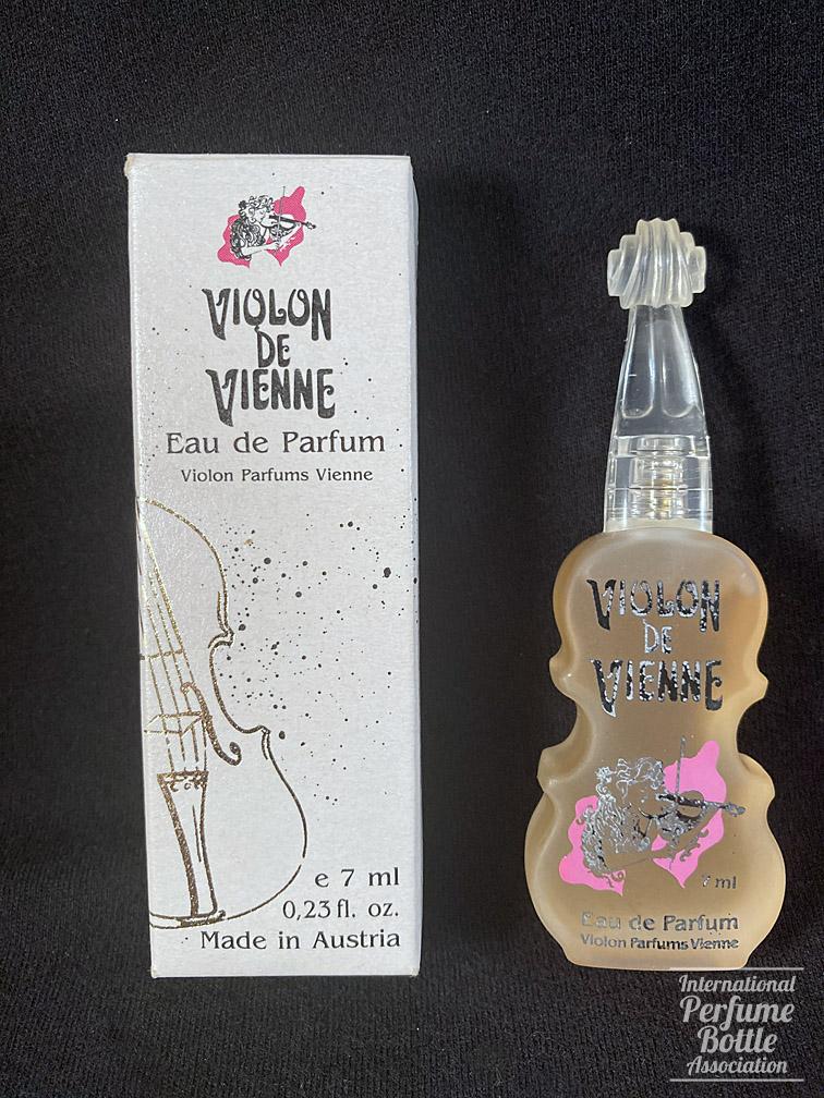 "Violon de Vienne" by Violon Parfums