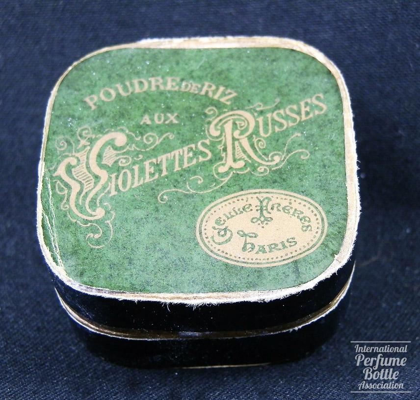 "Violettes Russes" Powder Box by Gellè Fréres