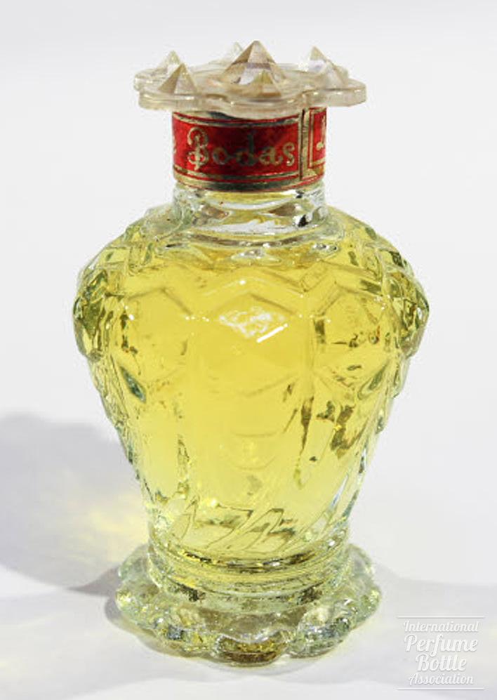 "Noche de Bodas" by Perfumeria Pelik