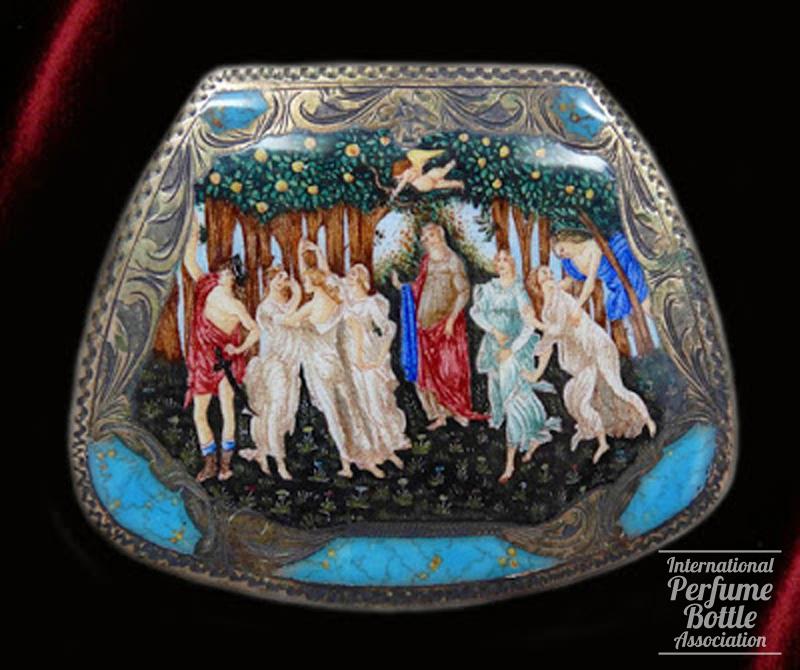 Italian Compact With Botticelli Image