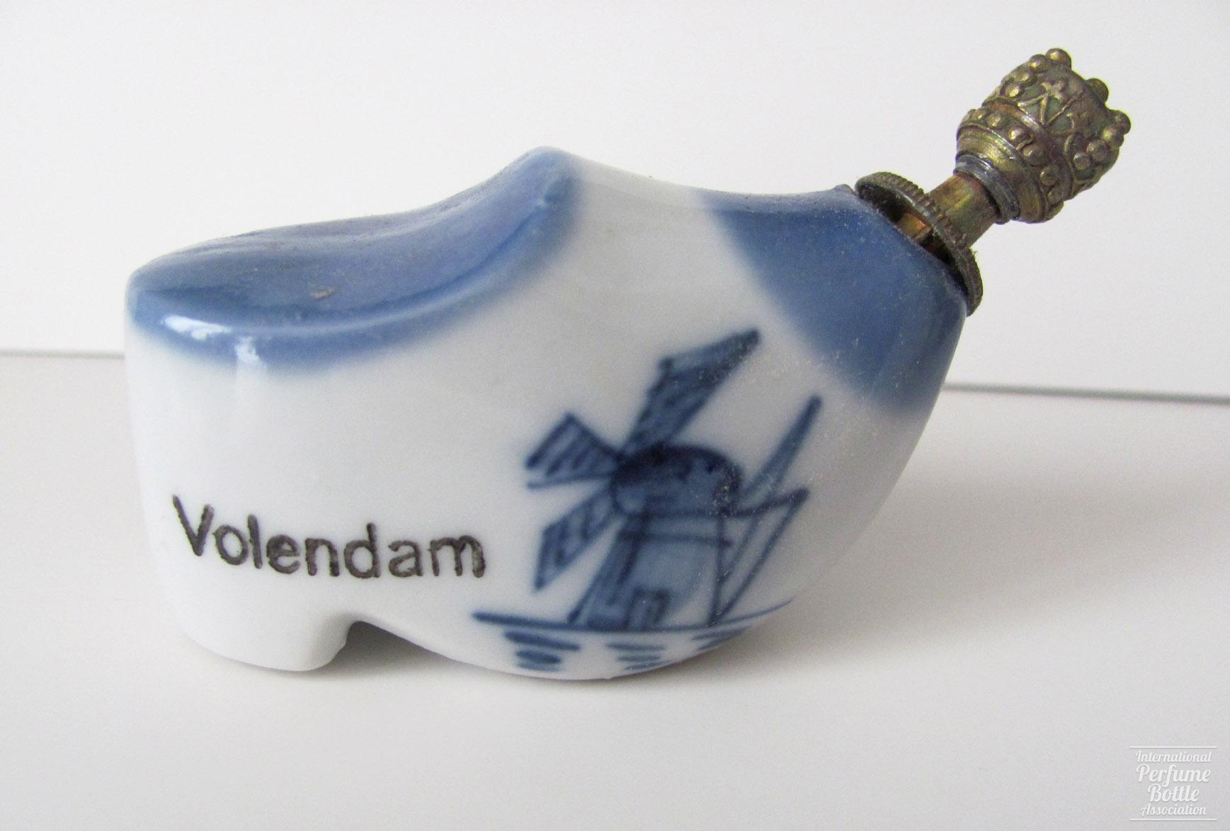 Volendam Dutch Shoe Crown Top