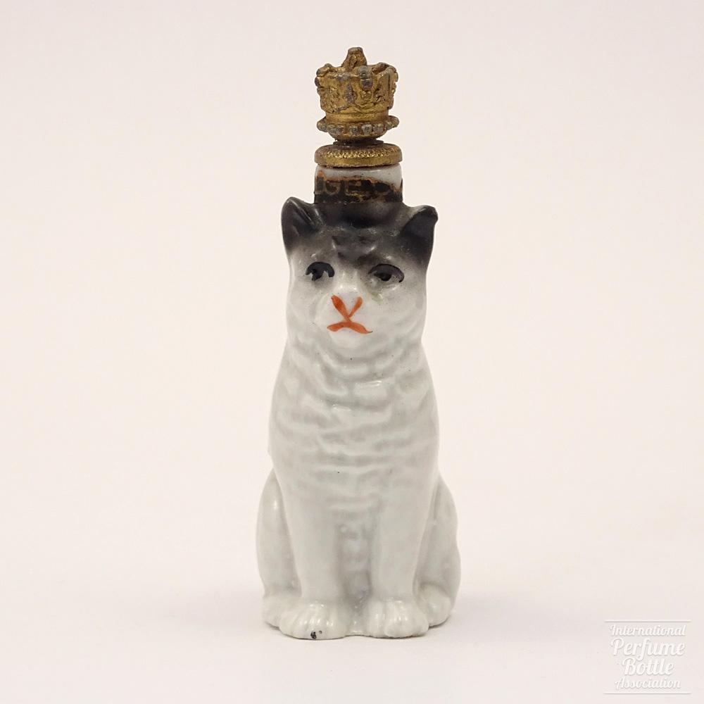 Sitting Cat Crown Top