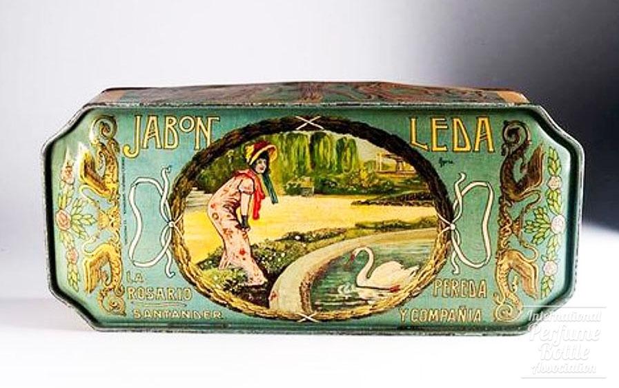 "Leda" Soap Box by La Rosario