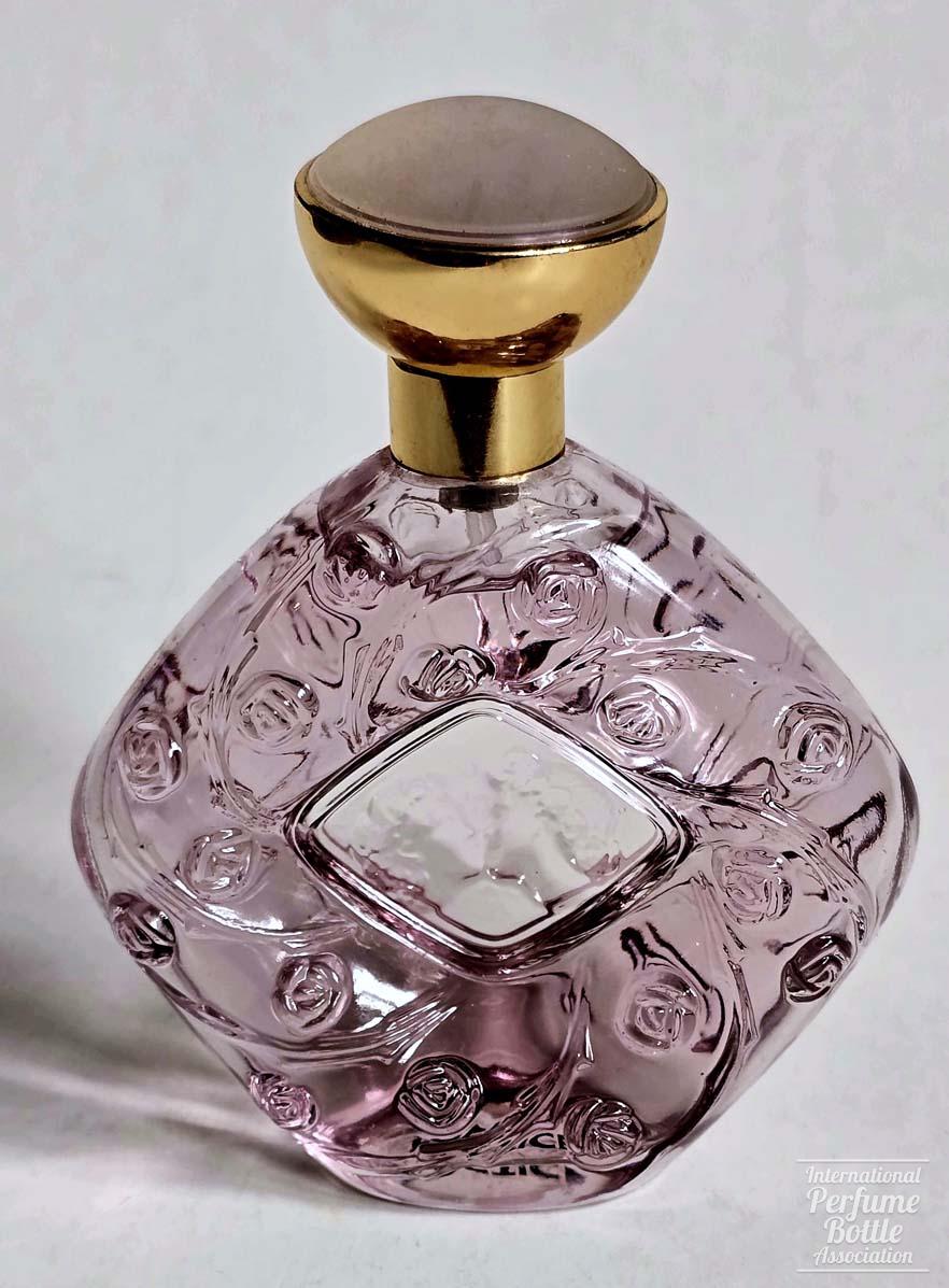 "Tender Kiss" by Lalique