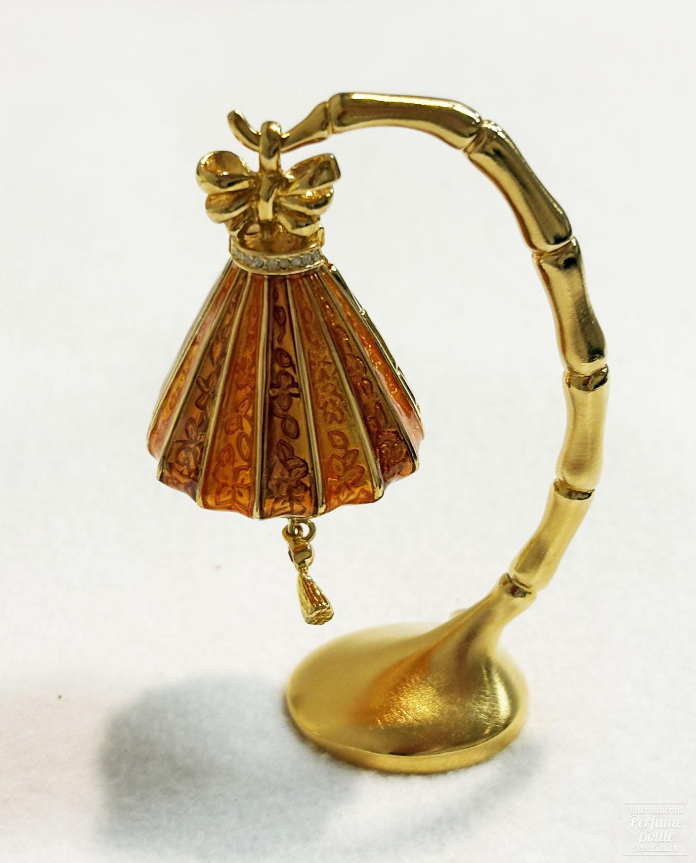 "Lucky Lantern" Solid Perfume by Estée Lauder